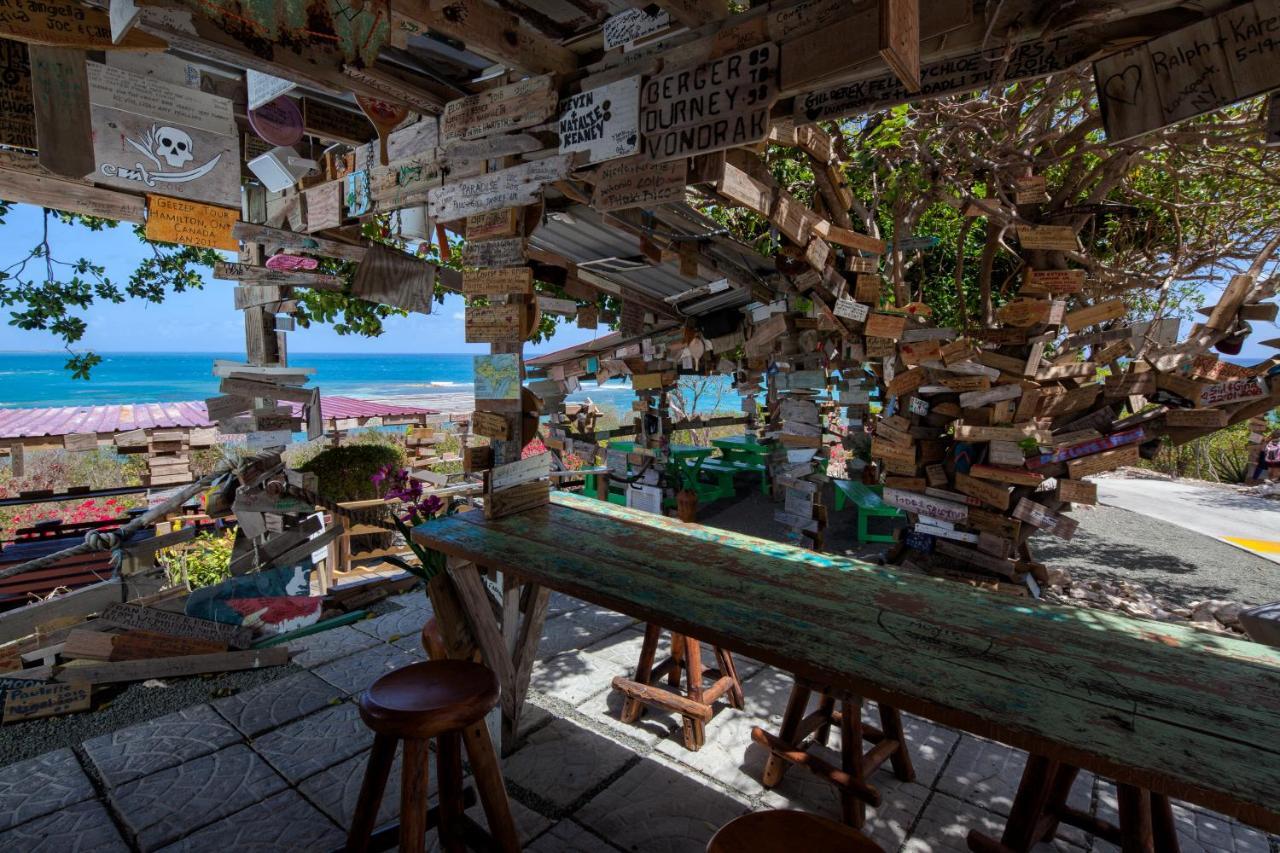 Pineapple Beach Club (Adults Only) Long Bay Bagian luar foto
