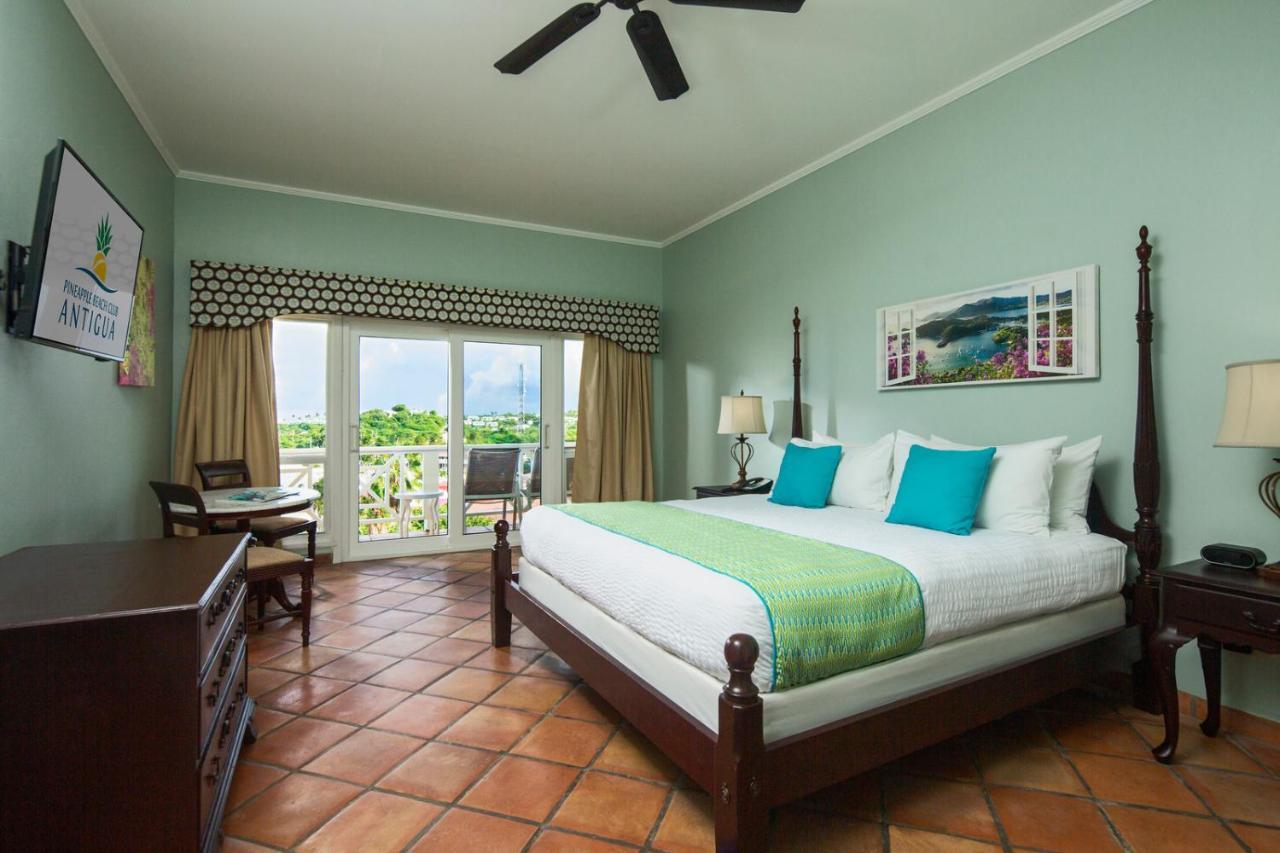 Pineapple Beach Club (Adults Only) Long Bay Bagian luar foto