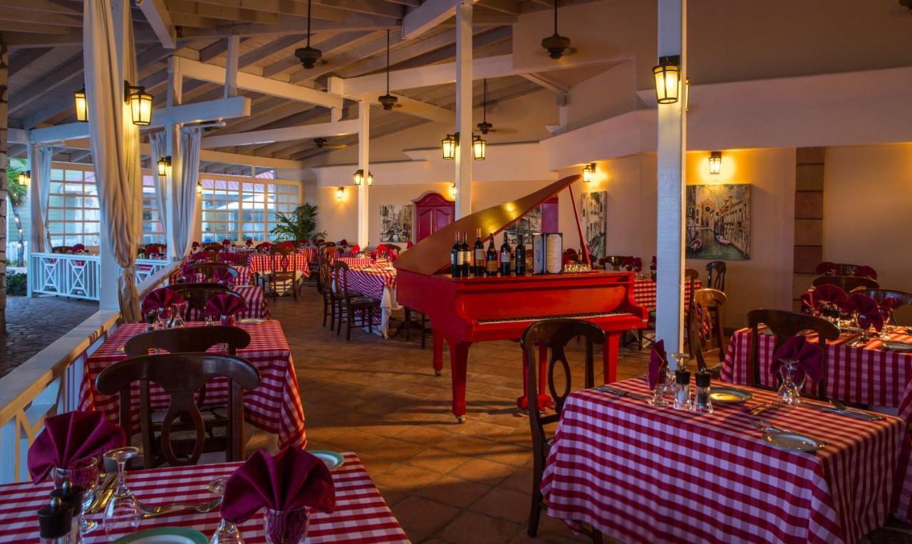 Pineapple Beach Club (Adults Only) Long Bay Bagian luar foto