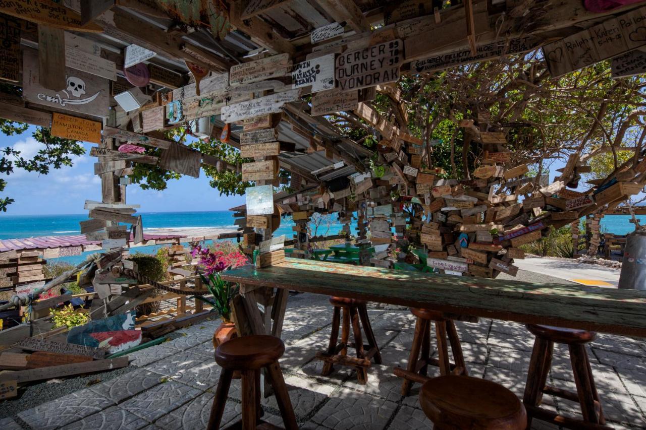 Pineapple Beach Club (Adults Only) Long Bay Bagian luar foto