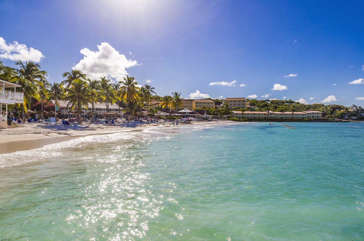 Pineapple Beach Club (Adults Only) Long Bay Bagian luar foto