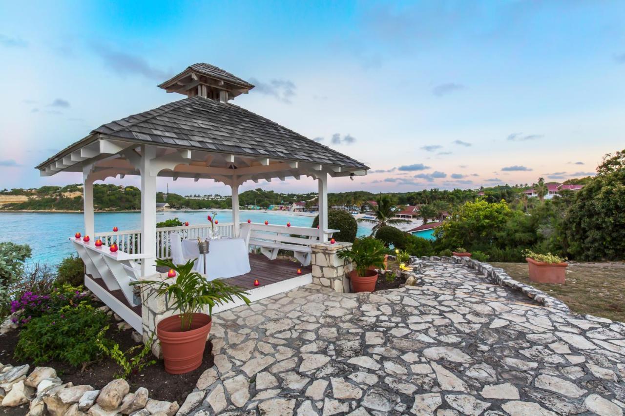 Pineapple Beach Club (Adults Only) Long Bay Bagian luar foto